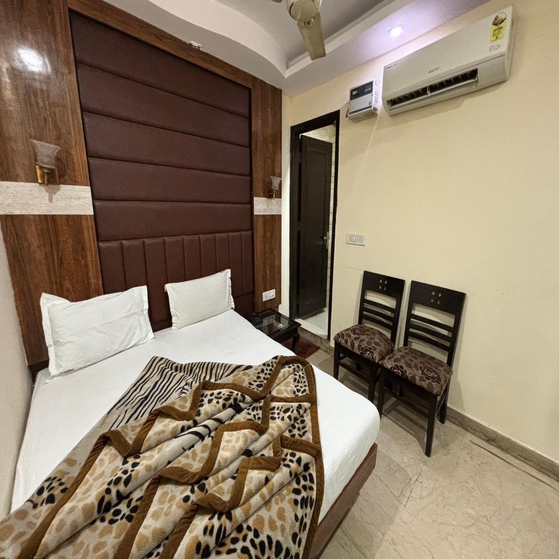 Hotel Pk International Near By New Delhi Station I Couple Friendly Pokój zdjęcie